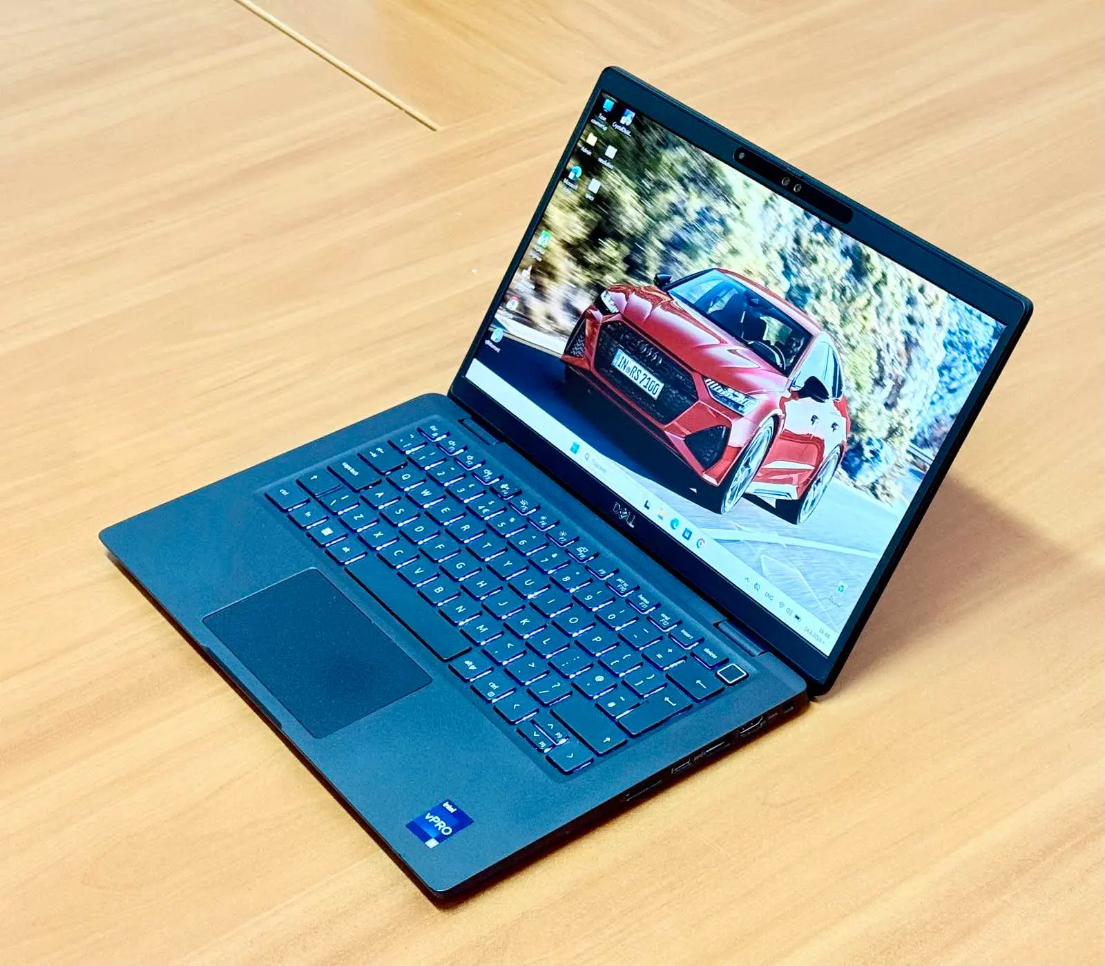 Core i5-1245U / 16GB RAM / 256 SSD / Dell Latitude 7330… – обява в 